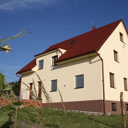 Palavia Apartments Павлов Екстериор снимка