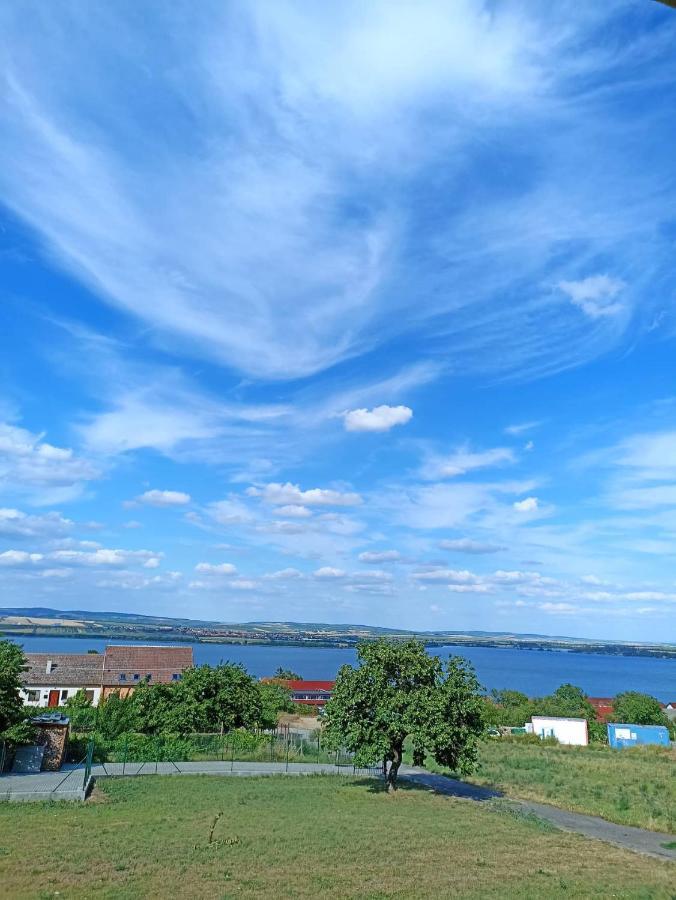 Palavia Apartments Павлов Екстериор снимка