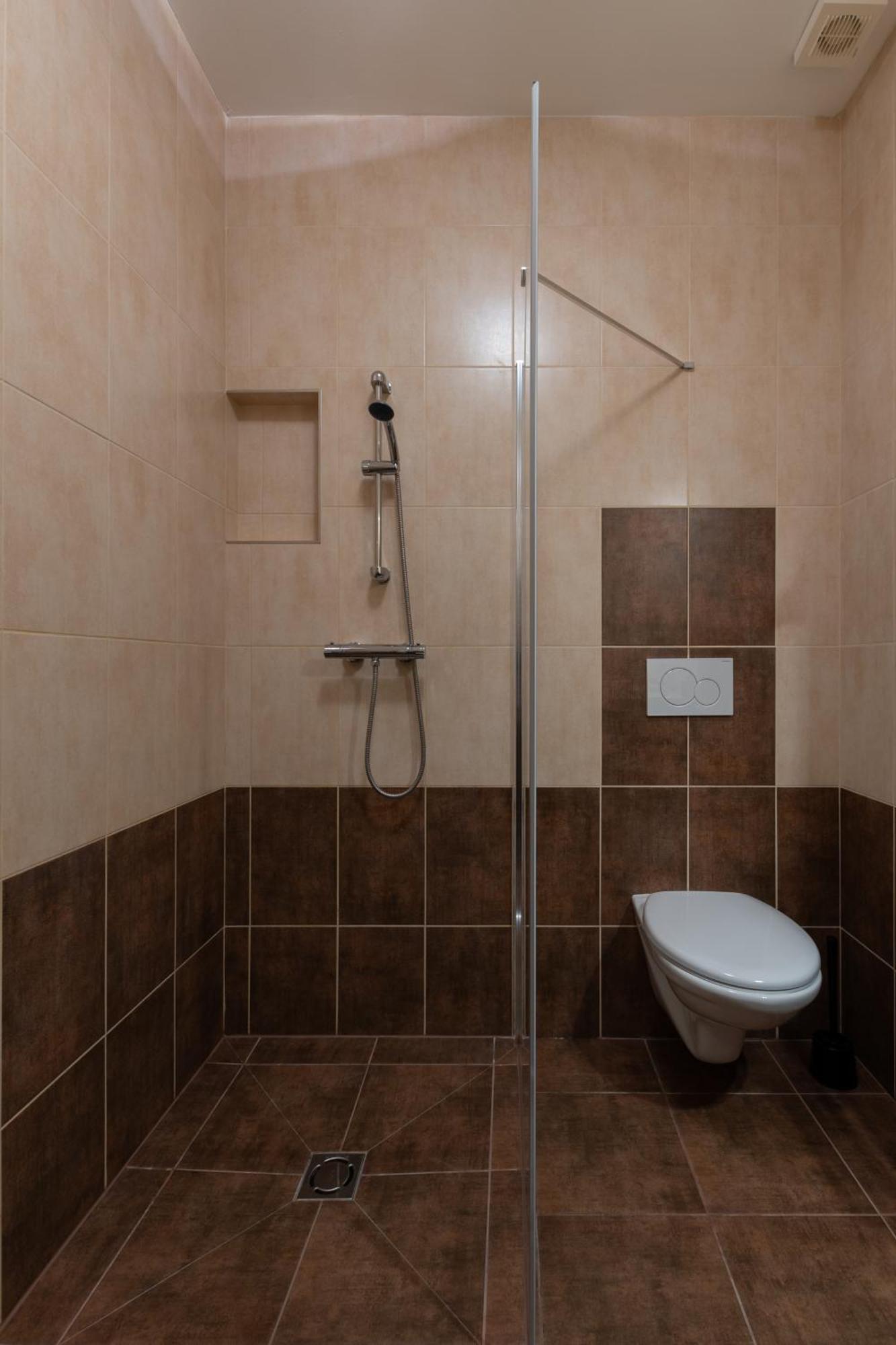 Palavia Apartments Павлов Екстериор снимка