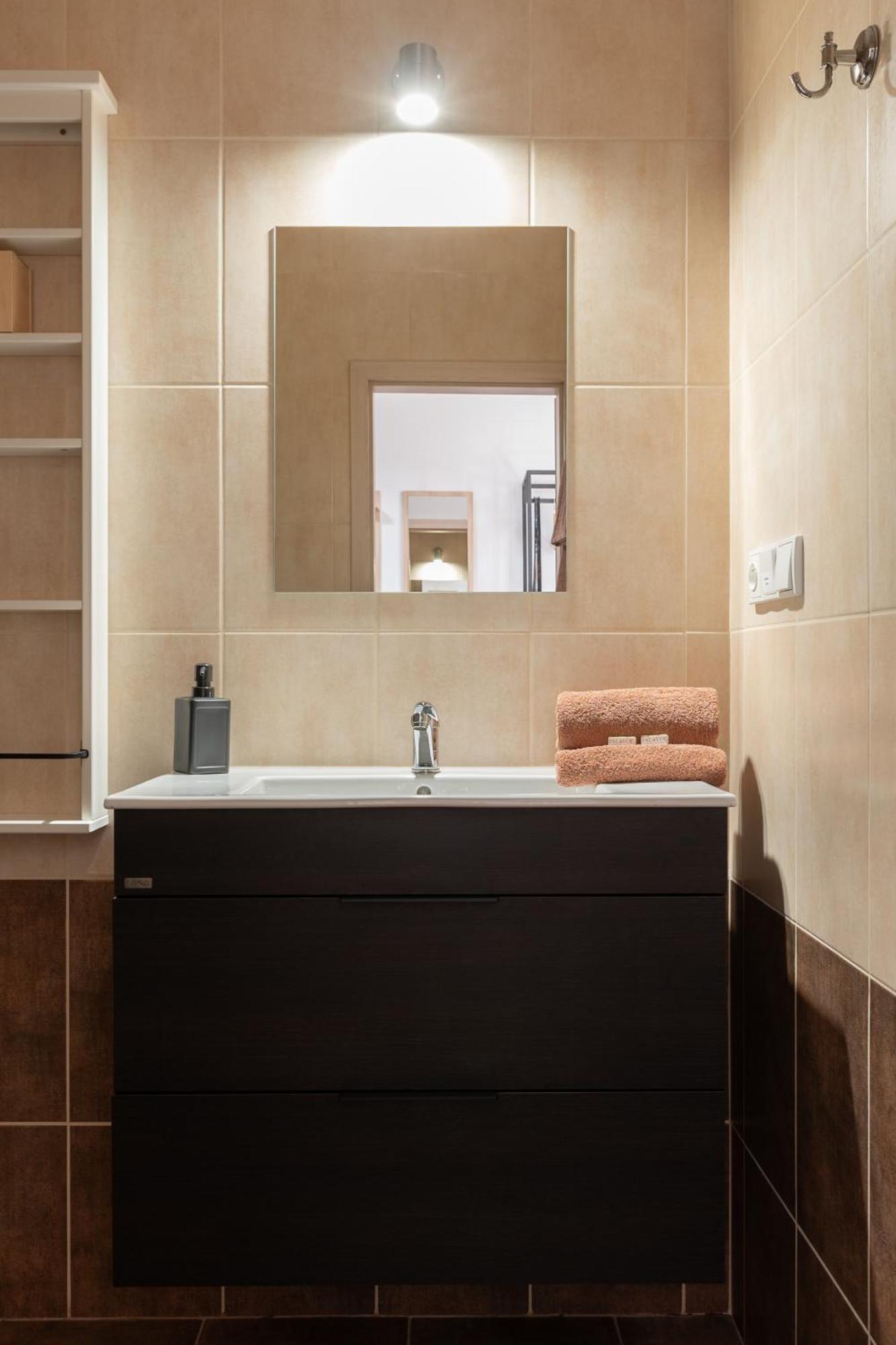 Palavia Apartments Павлов Екстериор снимка