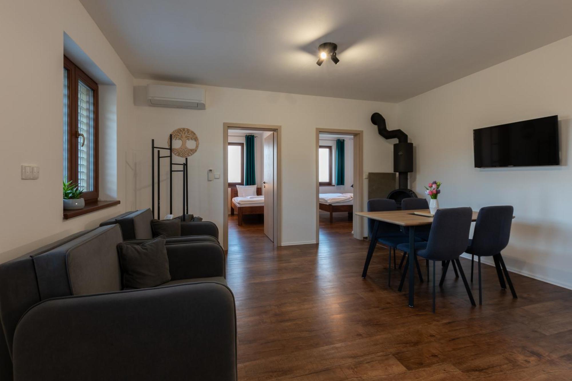 Palavia Apartments Павлов Екстериор снимка